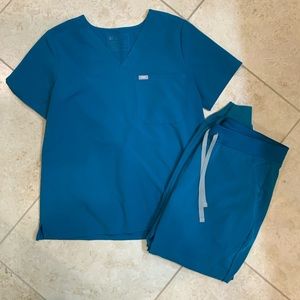 Figs Large Scrub Set.